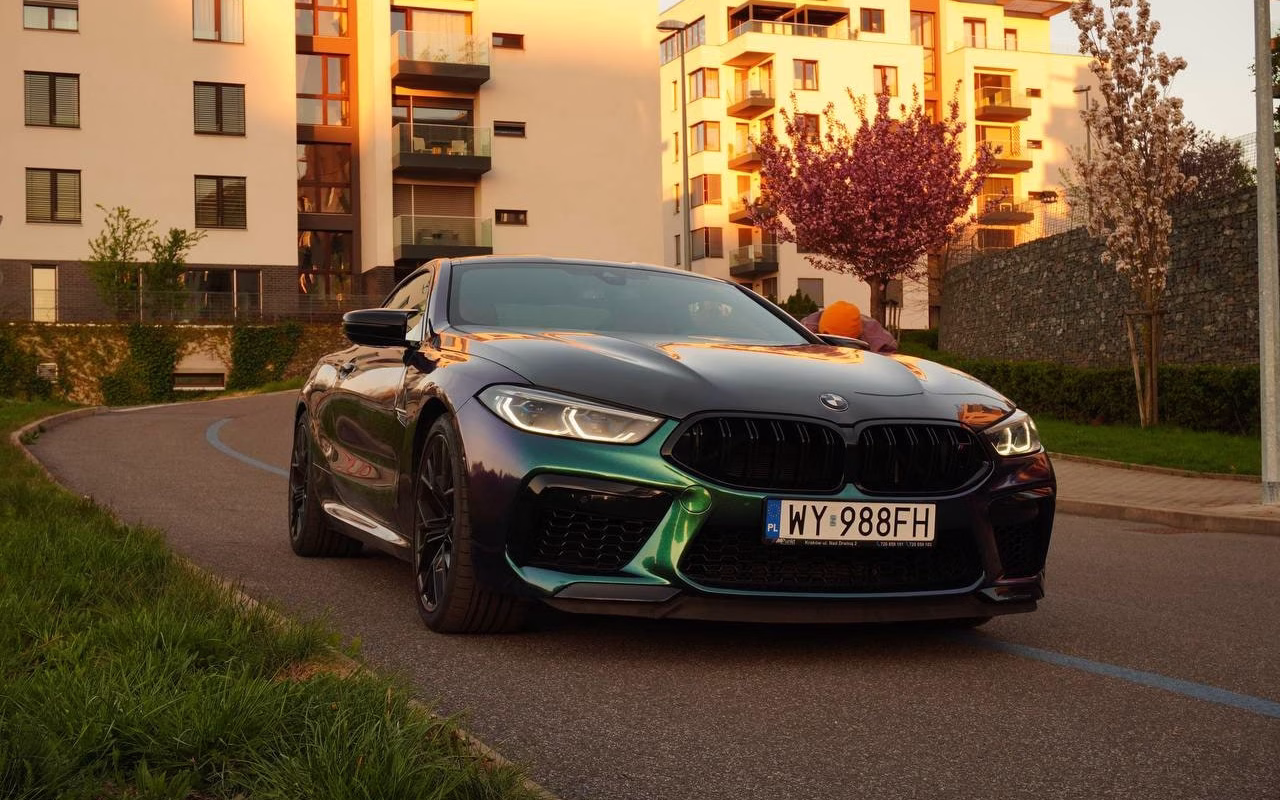 BMW M8 Competition Coupé, Foto 1 von 5, Prag