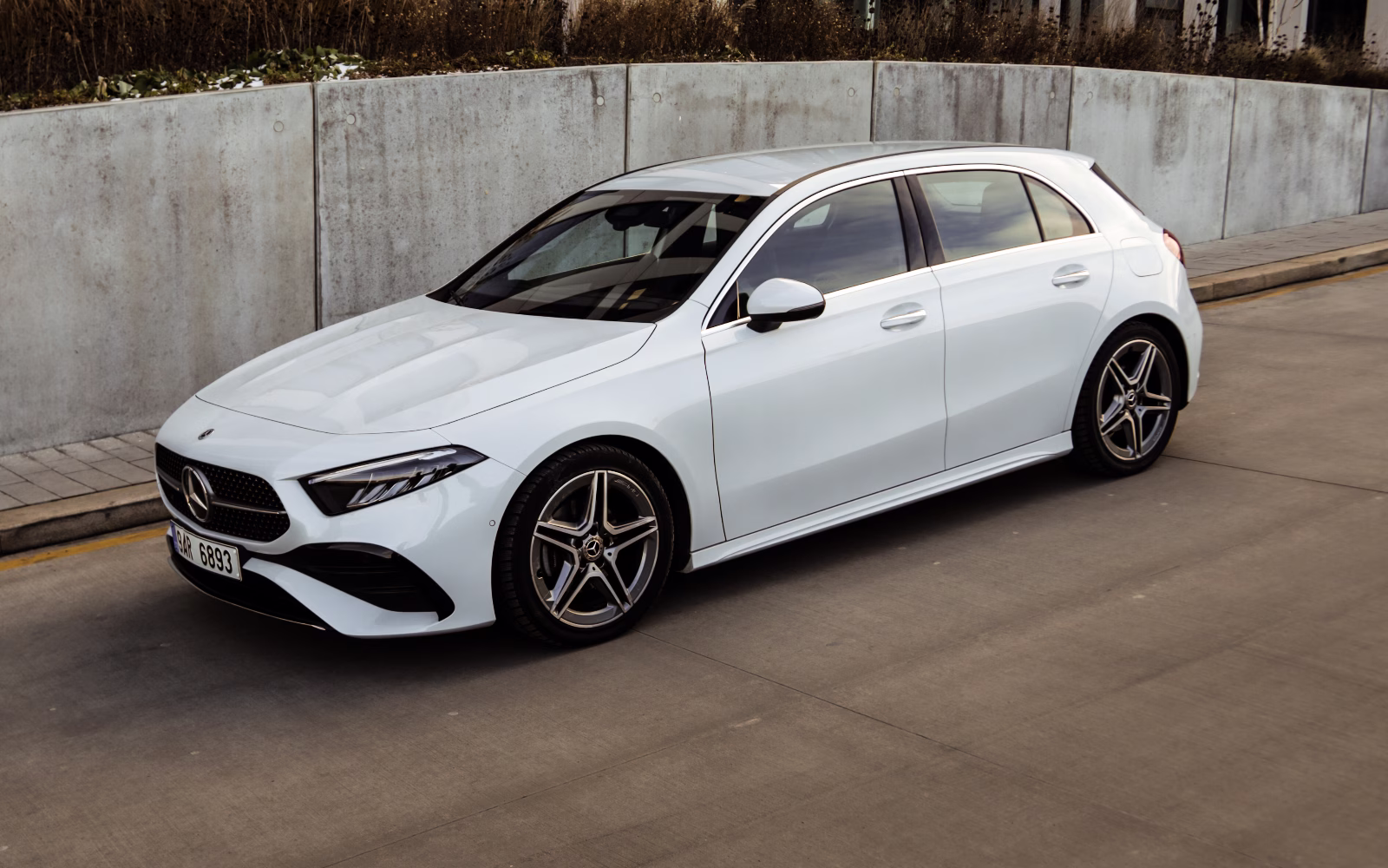 Mercedes-Benz A-Class AMG Line, foto 1 z 5, Praha